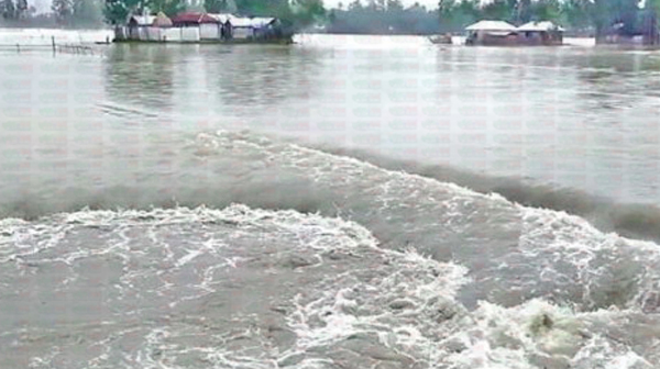 সিলেটে মুষলধারে বৃষ্টি হচ্ছে !! নদ-নদীর পানি বিদসীমার উপরে