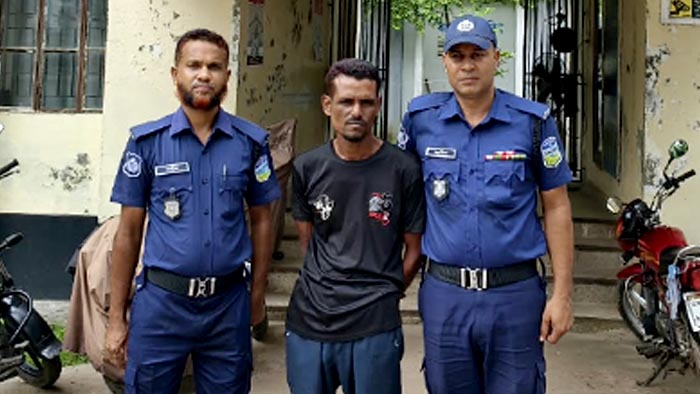 ধর্ষণের অভিযোগ