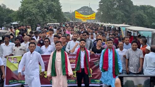 ঈশ্বরগঞ্জে মানিক ও সাজিদের নেতৃত্বে যুবদলের আনন্দ শোভাযাত্রা